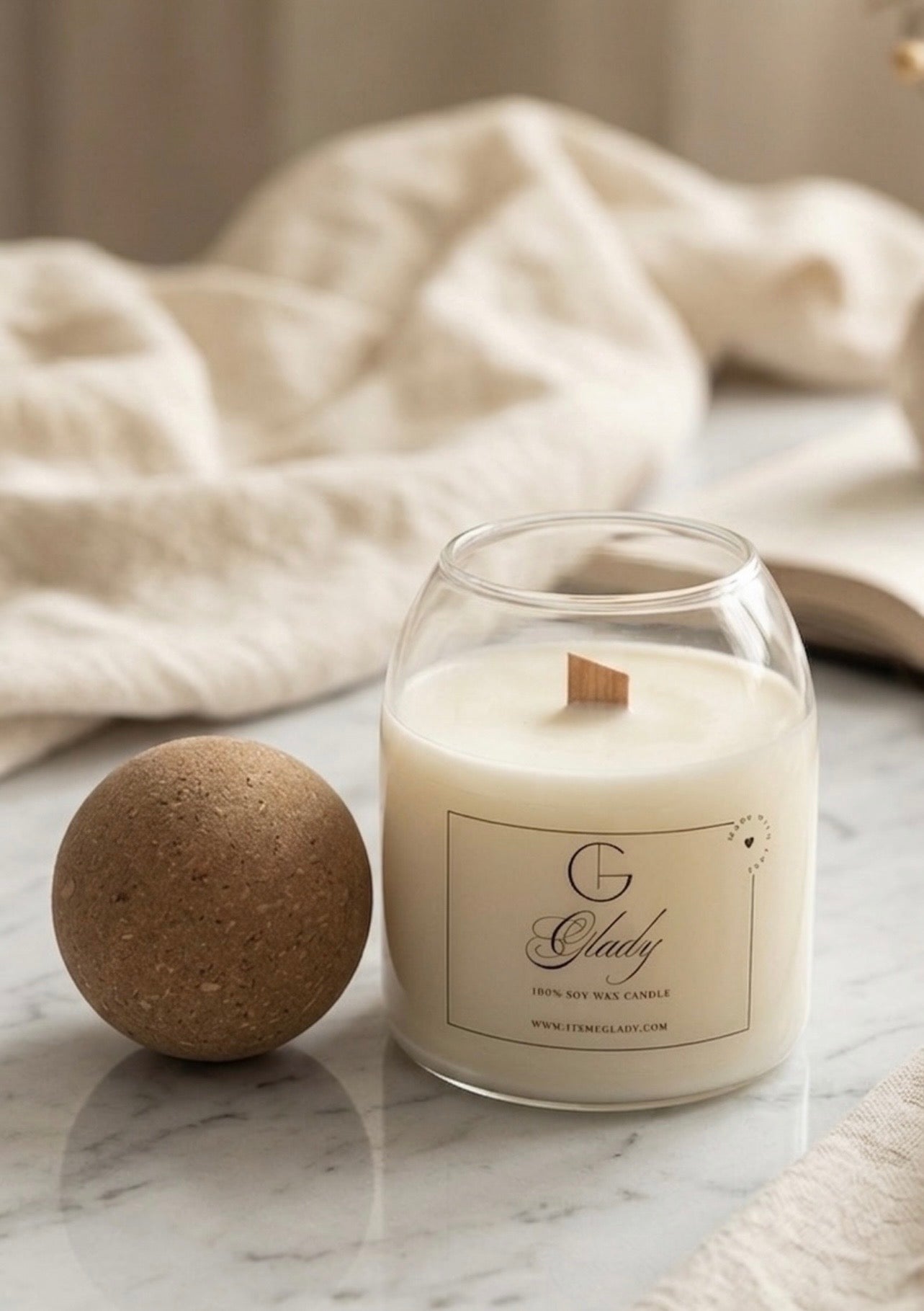 Hiatus Candle