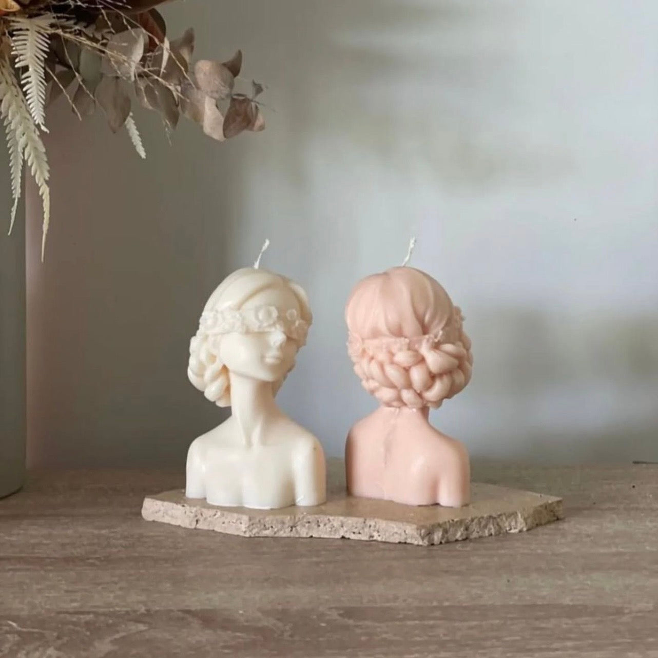 The Rosé Reverie Candle