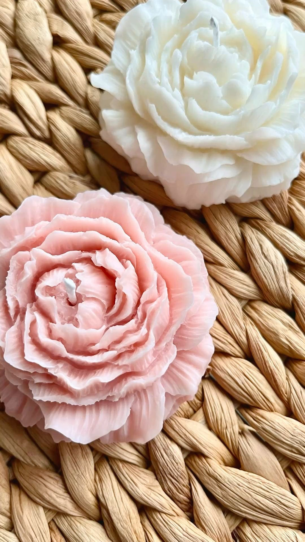 The Peony Candle
