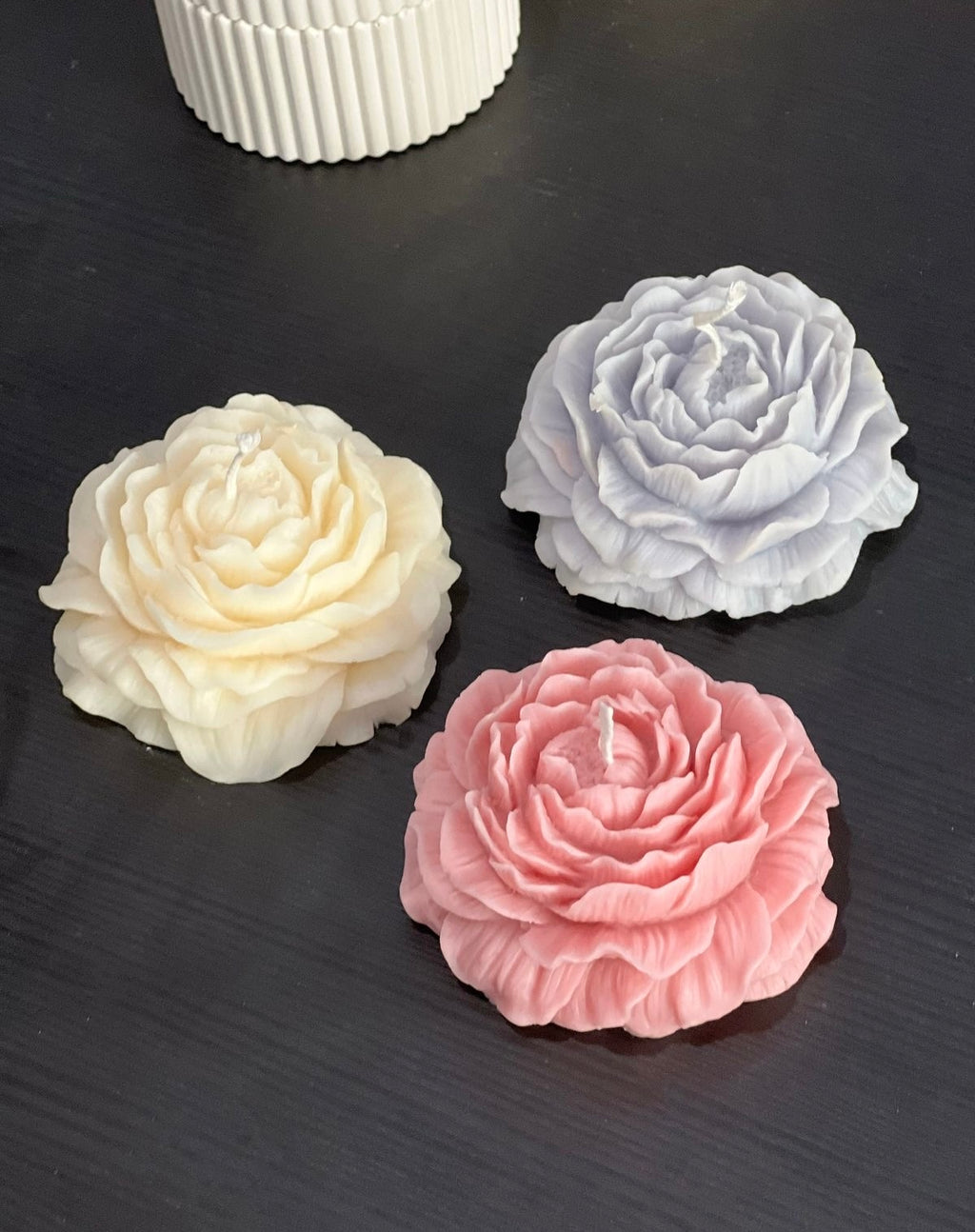 The Peony Candle